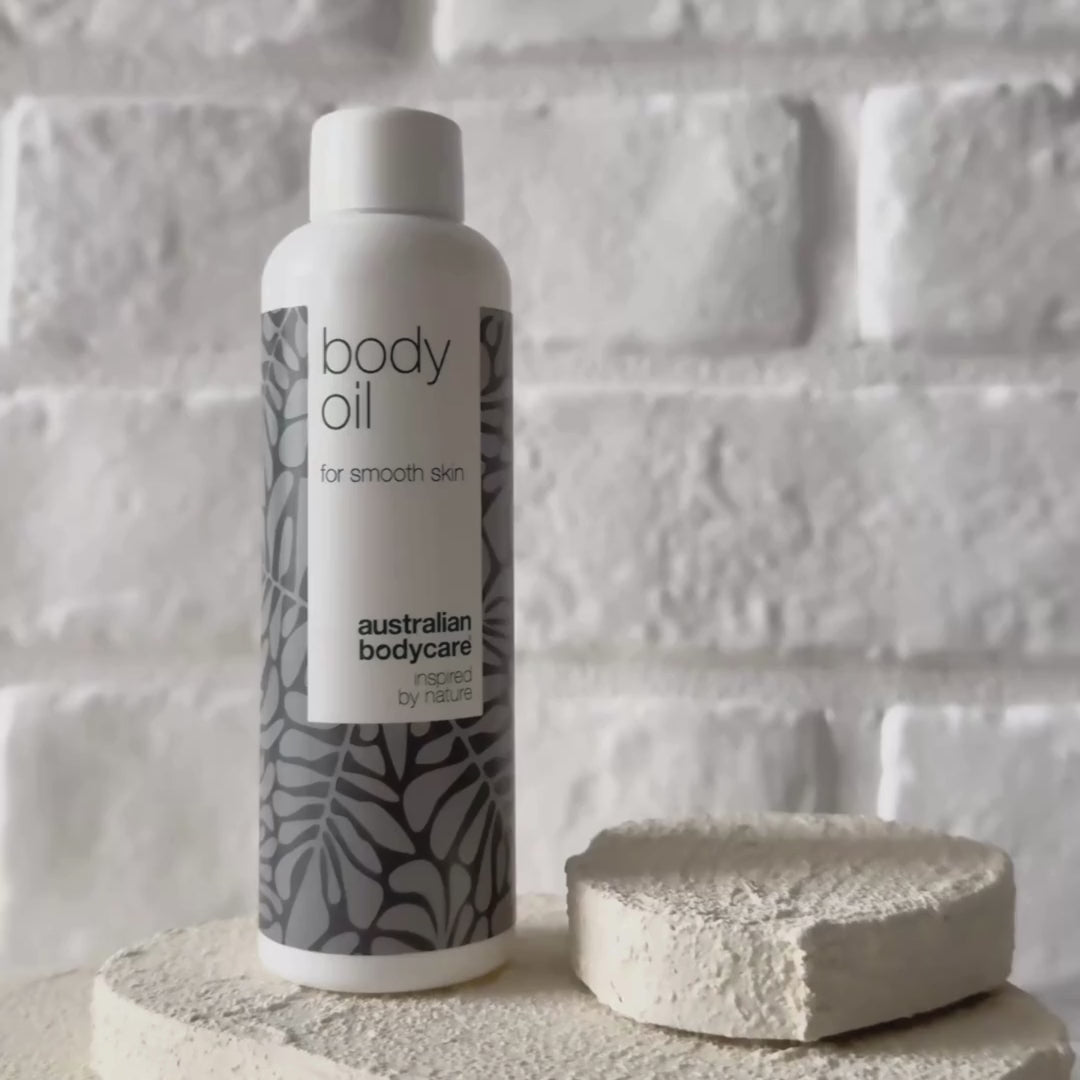 Body Oil reduce estrías, cicatrices y manchas. Con aceite de almendras, escualano y vitamina E, hidrata y suaviza la piel.