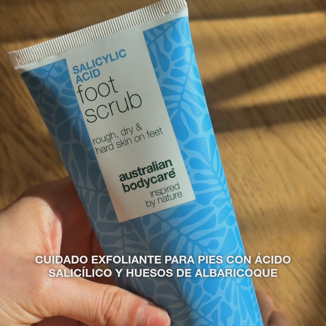 Exfoliante para pies con Ácido Salicílico – piel seca y callos — Scrub para pies con Ácido Salicílico combate durezas y grietas. Exfolia, hidrata y renueva la piel seca de los talones.