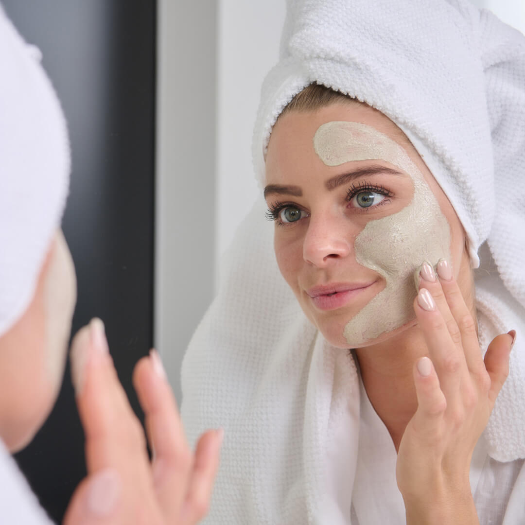 8 productos faciales para espinillas y manchas - Cuidado de la piel grasa y poros obstruidos